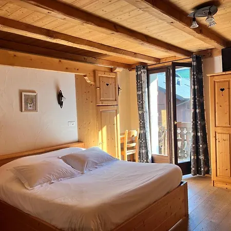 Fleur Des Neiges Hotel Morzine