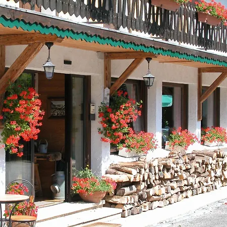 Hotel Fleur Des Neiges