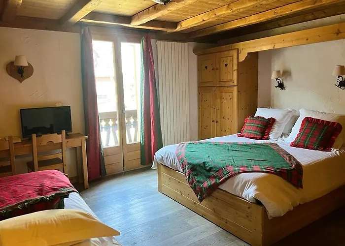 Hotel Fleur Des Neiges 3*