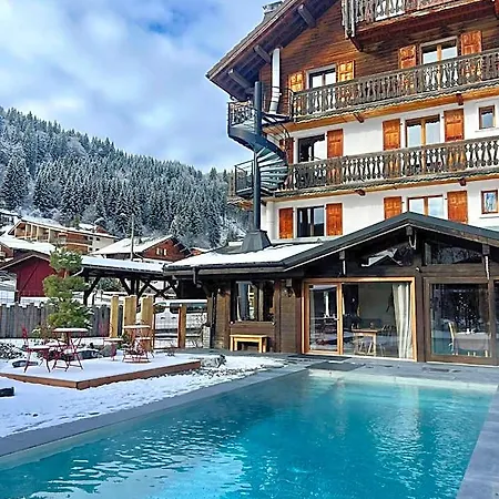 Hotel Fleur Des Neiges 3*